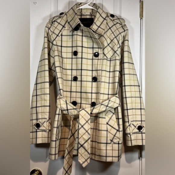 56. Coach Tattersall Ivory Plaid Short Belted Trench Coat, Size XS - Picture 4 of 9